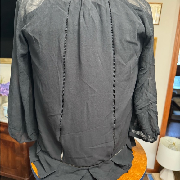 Diane Von Furstenberg Black Ruffle Silk Blouse - Picture 2 of 3